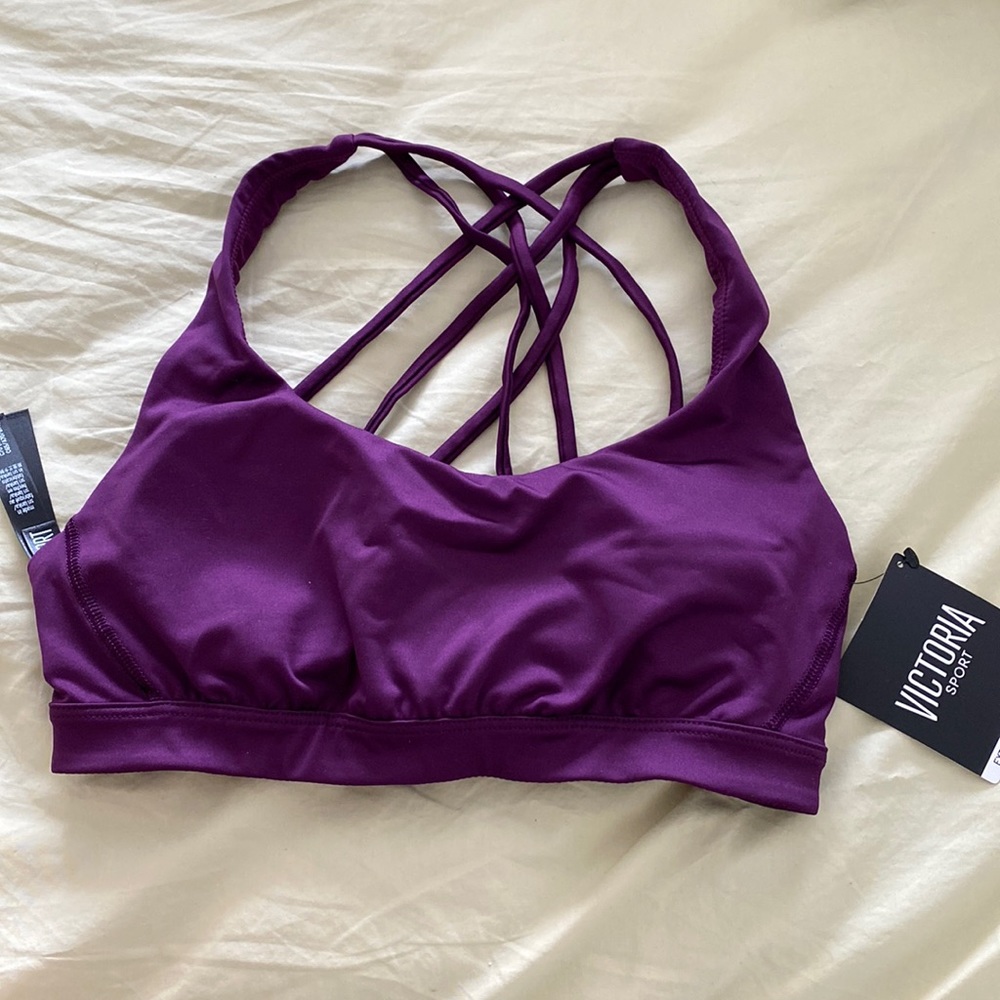 ***BRAND NEW*** Victoria Sport Sports Bra (Size XS)